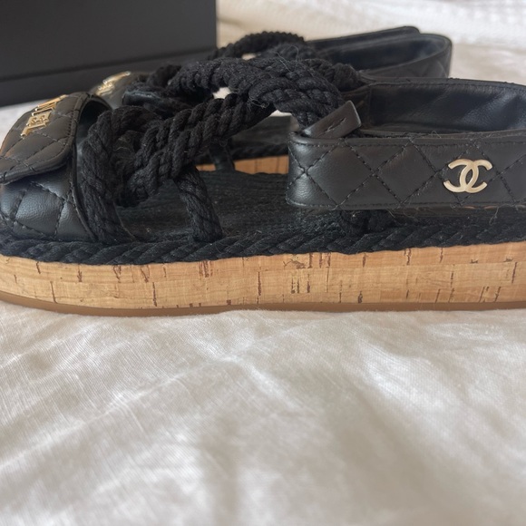 Cord and Lambskin Chanel Quilted Sandals Size 38 - Picture 7 of 7
